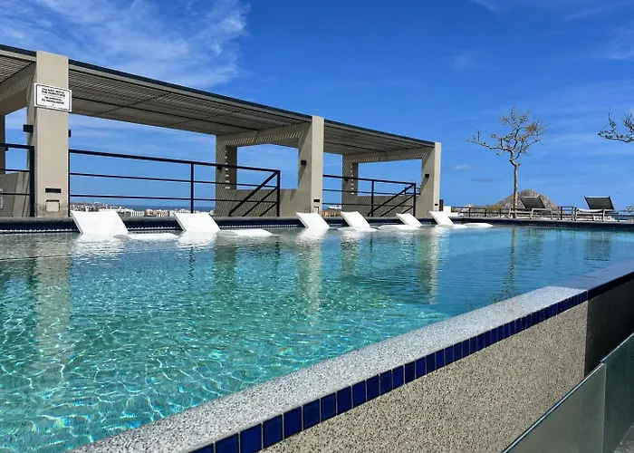Apartment Cabo Skyview Retreat- Rooftop Pool & Gym Cabo San Lucas